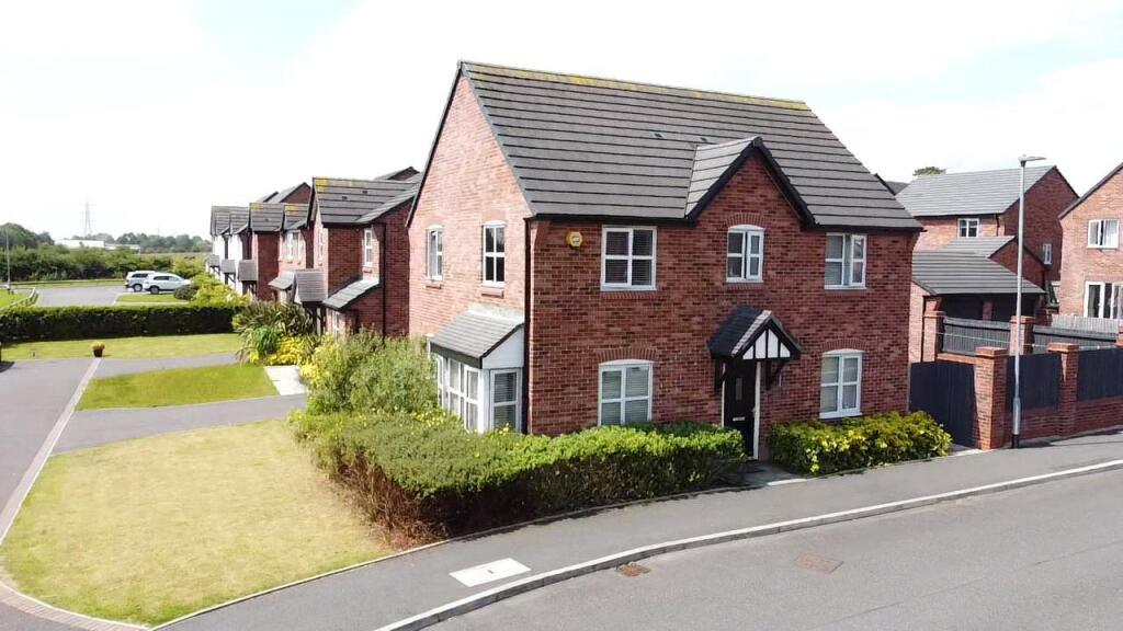 Main image of property: Farm Crescent, Radcliffe, Manchester