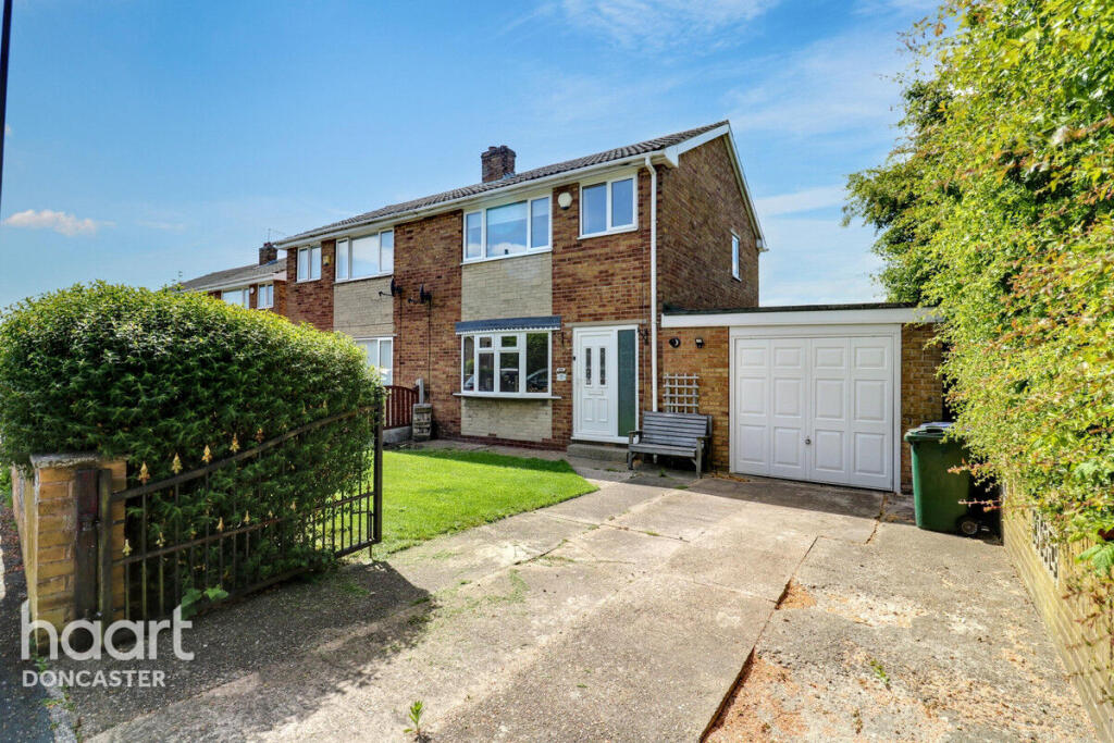 Main image of property: Ivy Road, Thorne, Doncaster