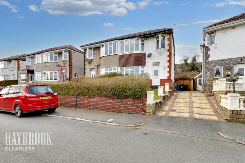 3 bedroom semidetached house for sale in Gleadless Drive, Sheffield, S12