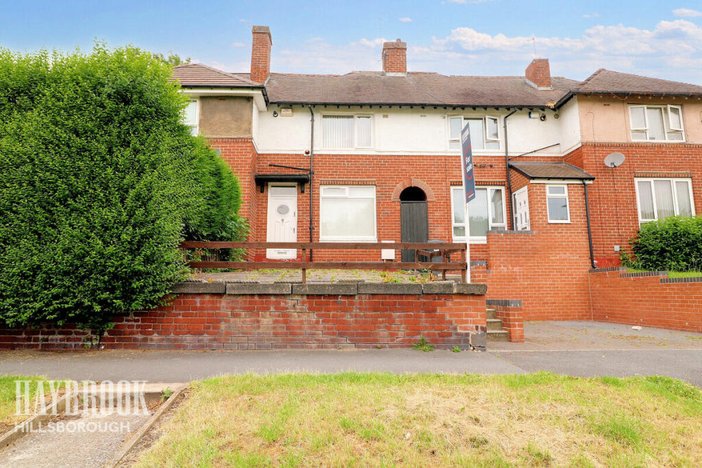 2 bedroom terraced house for sale in Halliwell Crescent, Sheffield, S5