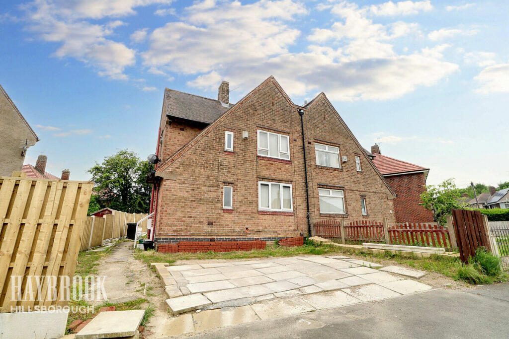 3 bedroom semidetached house for sale in Adlington Crescent, Sheffield, S5