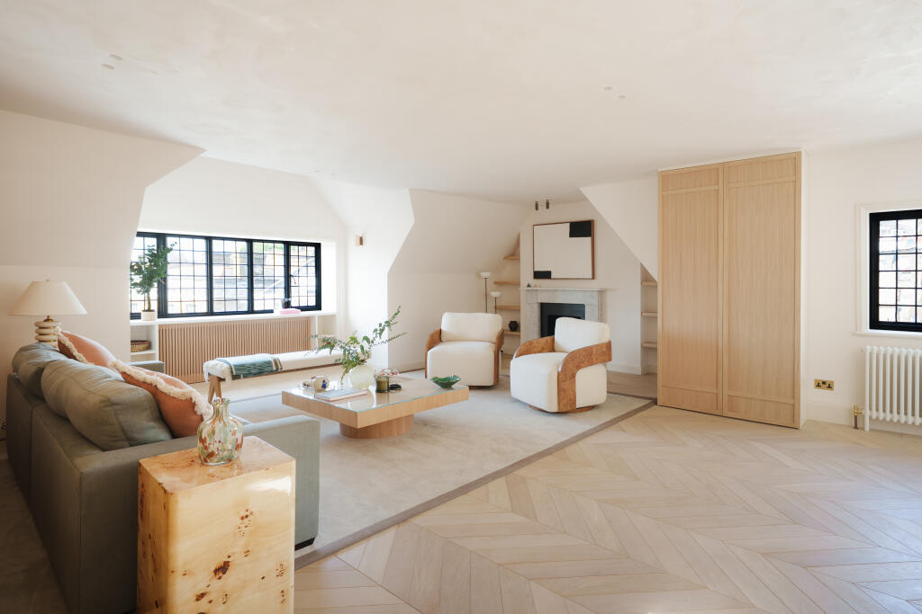 Main image of property: Walton House, Walton Street, London, SW3