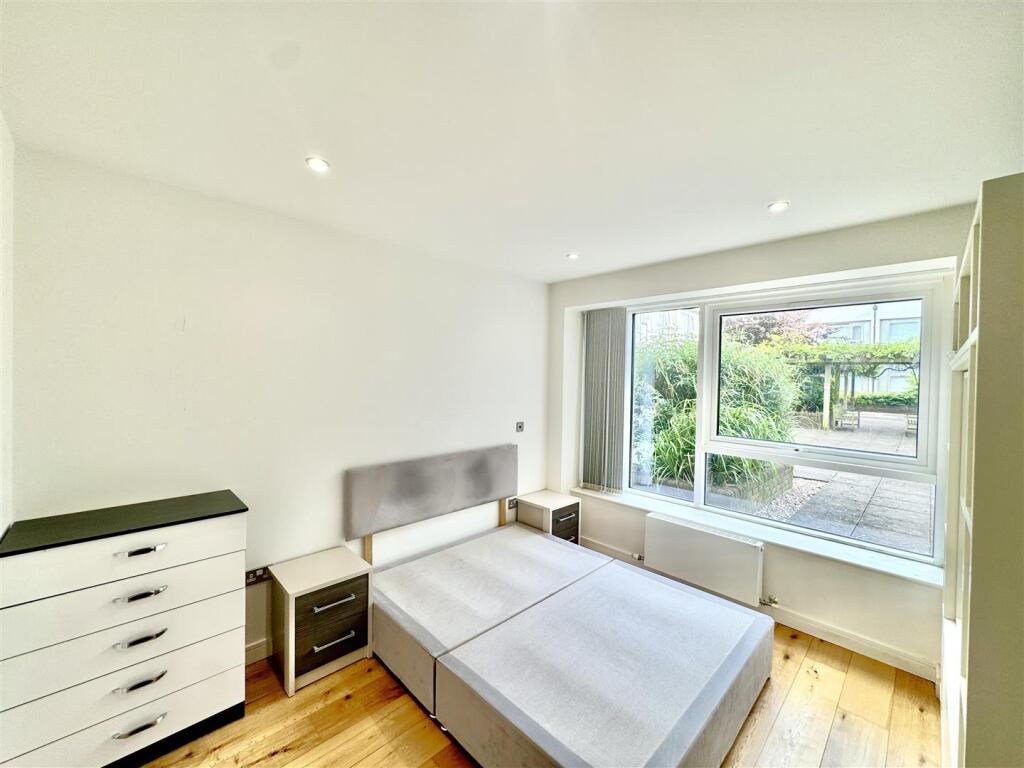 Main image of property: Central House, Lampton Road, Hounslow, TW3