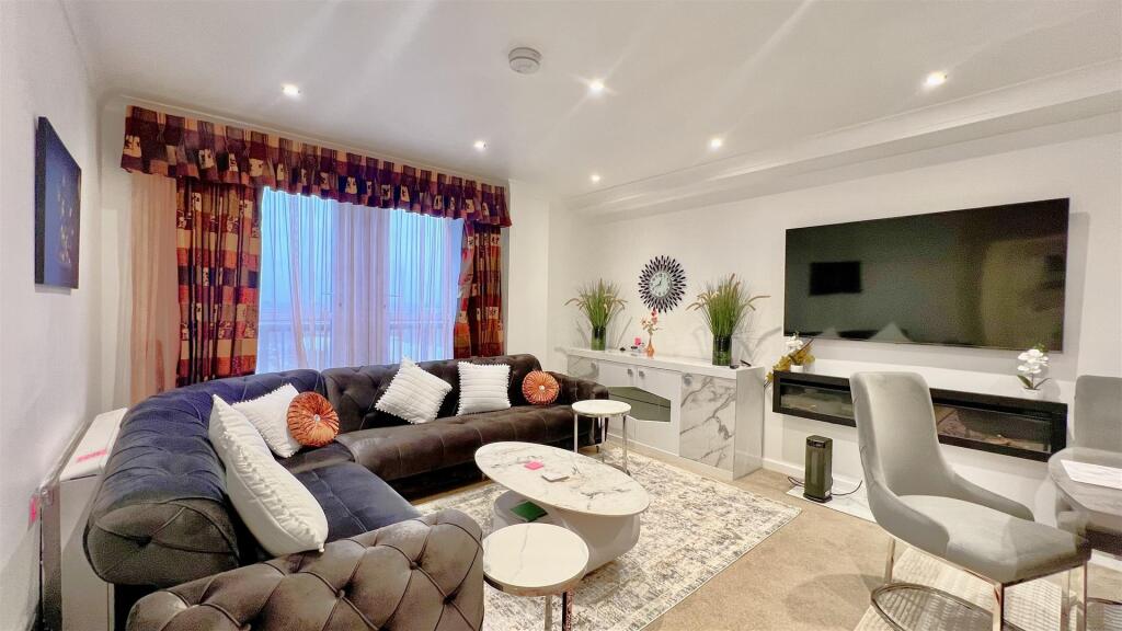 Main image of property: Madison Heights, High Street, Hounslow, TW3