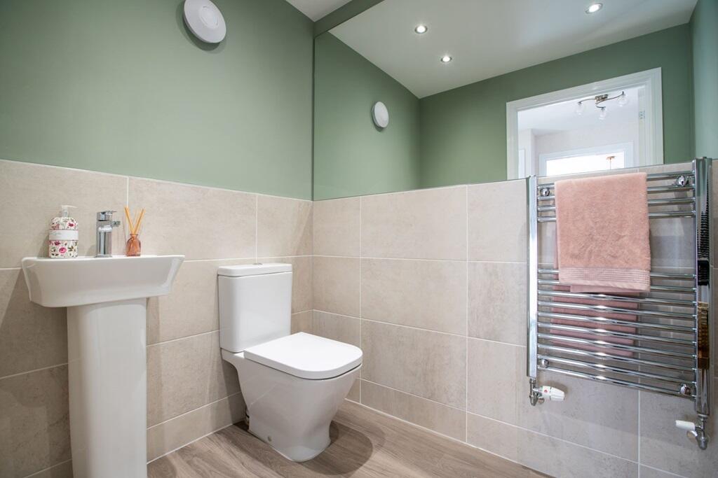 Additional property image - 8 Stirling Close,
Maldon,
CM9 6GS