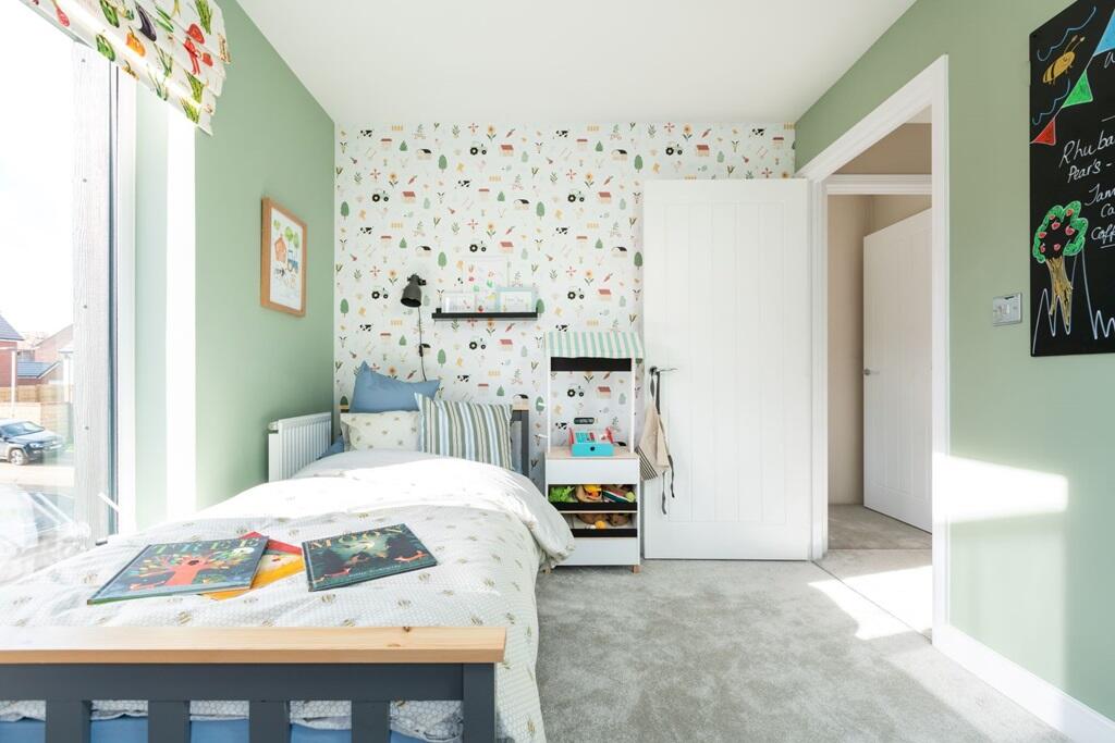 Additional property image - 8 Stirling Close,
Maldon,
CM9 6GS