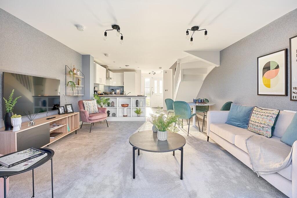 Main image of property: 8 Stirling Close,
Maldon,
CM9 6GS