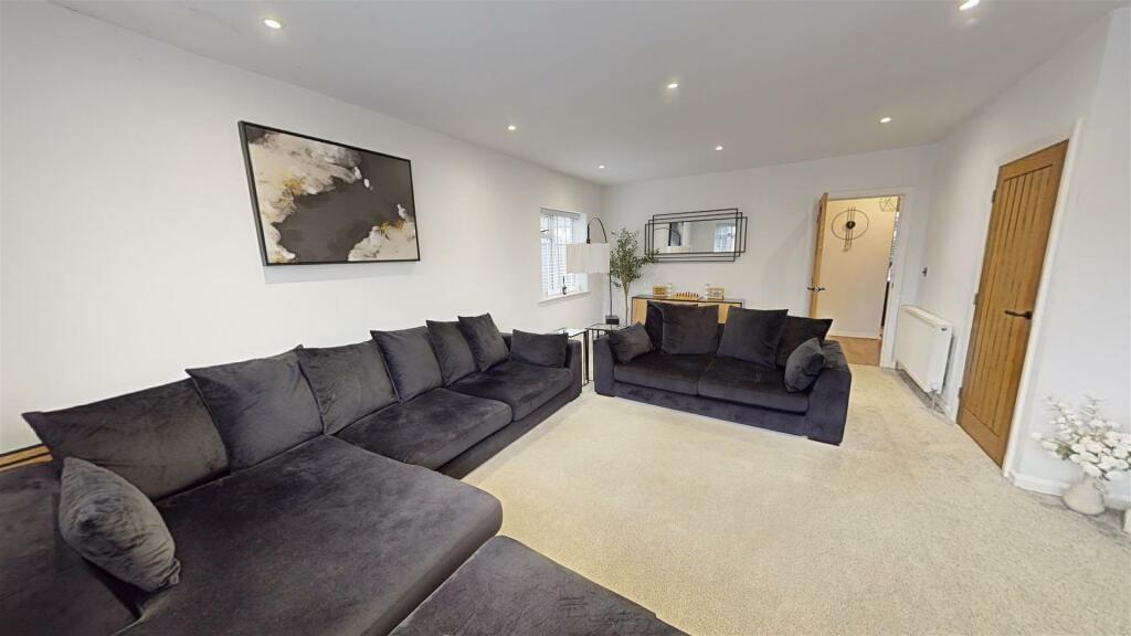Additional property image - Vento Close, Wibsey, Bradford