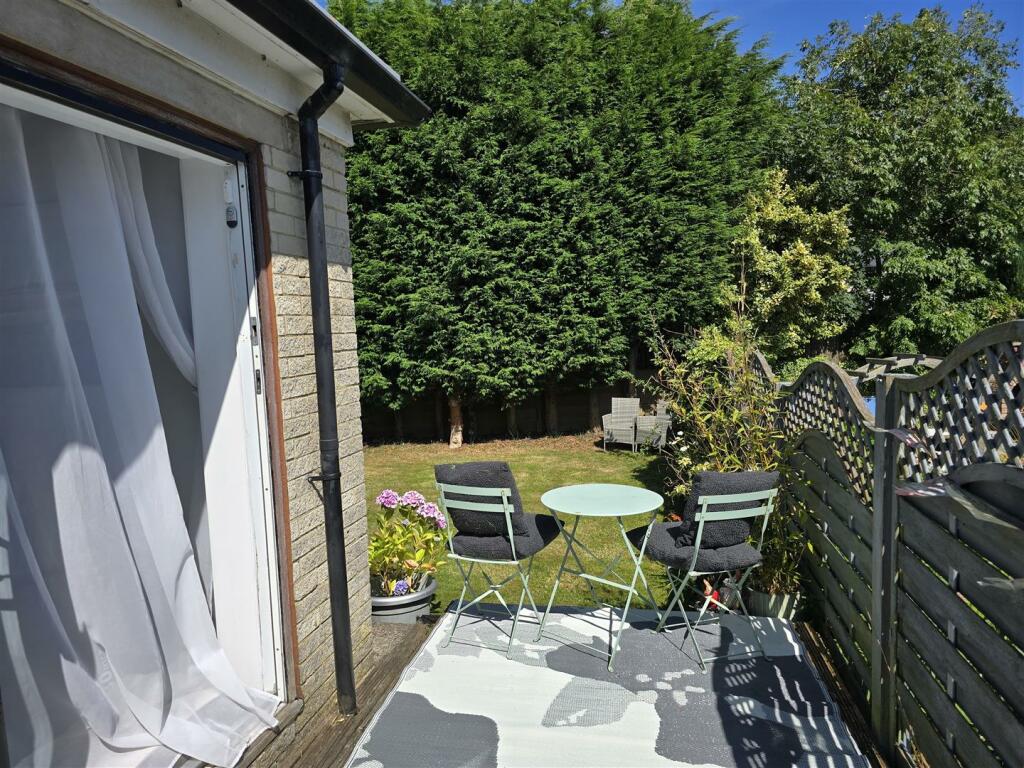 Additional property image - Vento Close, Wibsey, Bradford