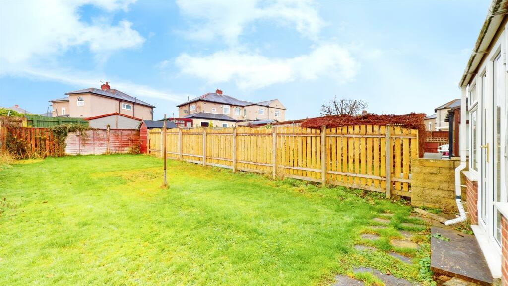 Additional property image - Larch Drive, Wibsey, Bradford