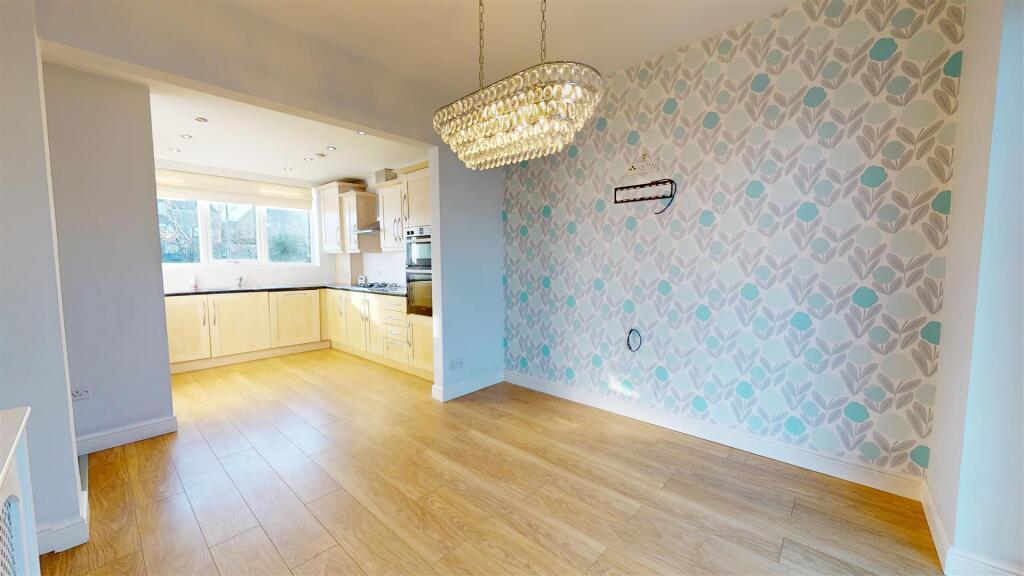 Additional property image - The Avenue, Clayton, Bradford