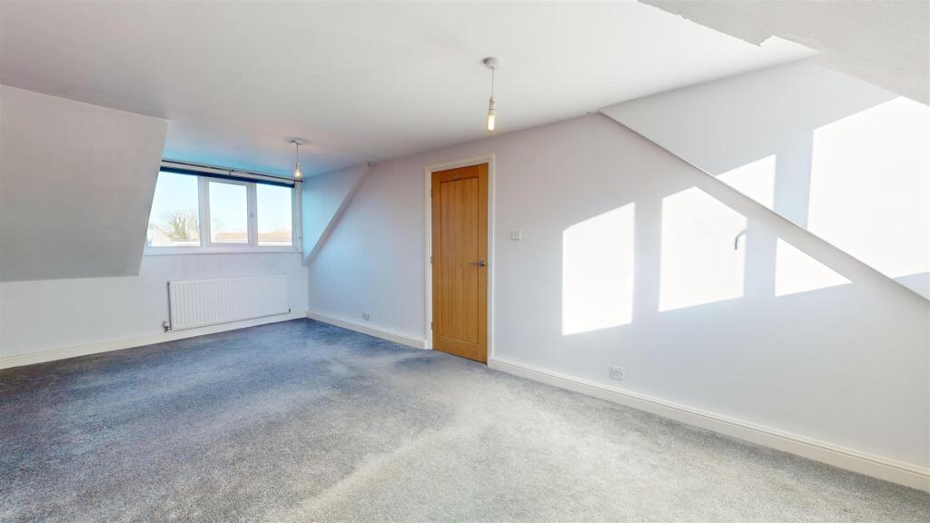 Additional property image - The Avenue, Clayton, Bradford