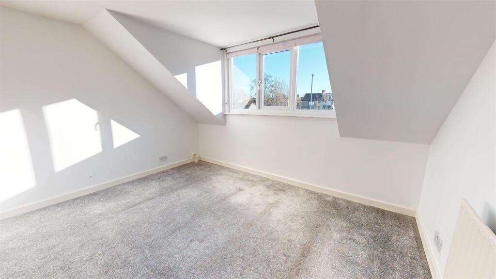 Additional property image - The Avenue, Clayton, Bradford