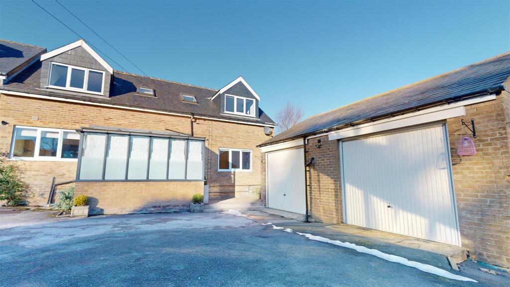Additional property image - The Avenue, Clayton, Bradford