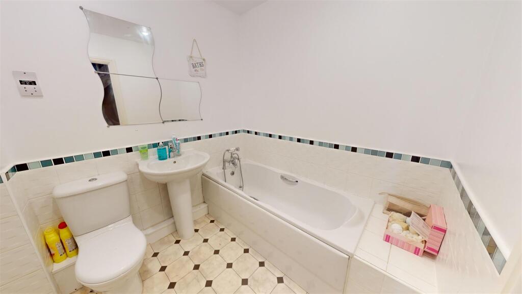 Additional property image - Fewston Avenue, Bradford