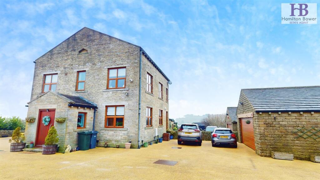 Main image of property: Malt Kiln Lane, Thornton, Bradford