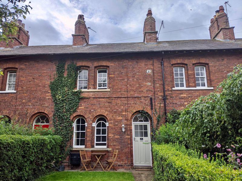 2 bedroom terraced house for sale in Moor Lane, Newton on Ouse, YO30