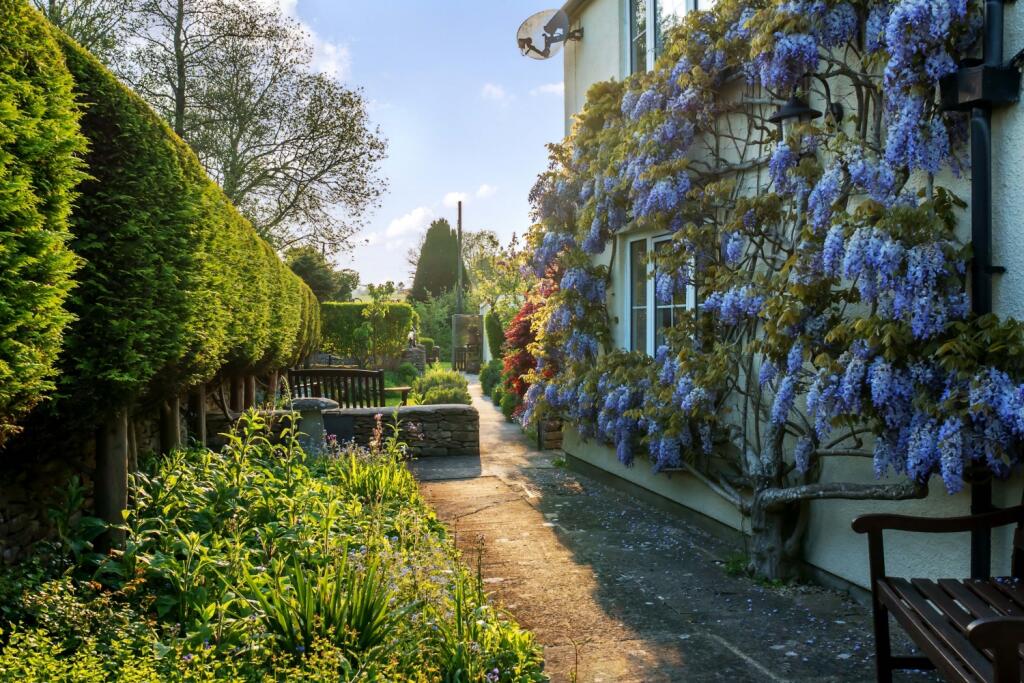 Main image of property: Garsdon, Malmesbury, Wiltshire, SN16