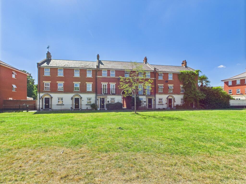 Main image of property: Muirfield, Swindon, SN25