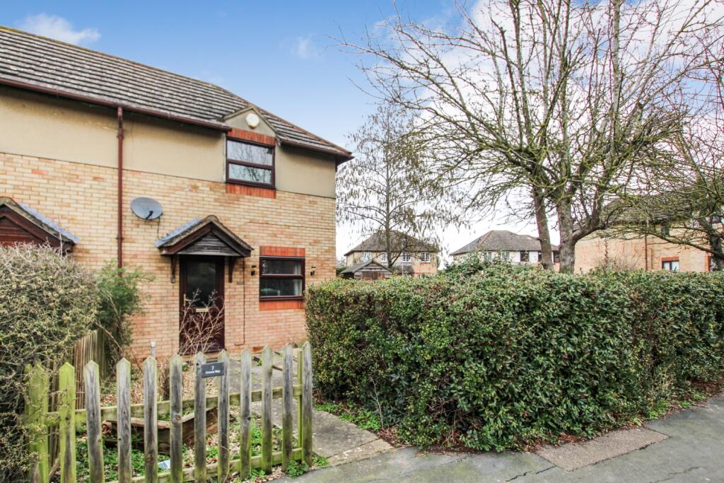 1 bedroom terraced house for sale in Crocus Way, Yaxley, Peterborough