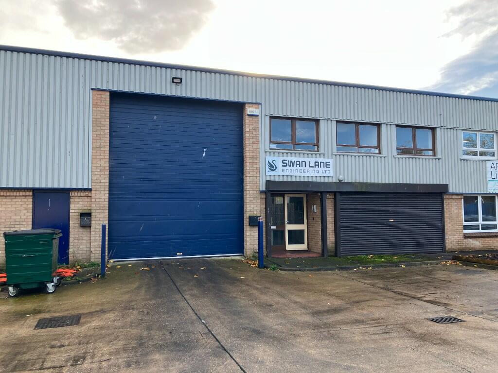 Light industrial facility to lease in Alexandra Way, Tewkesbury ...