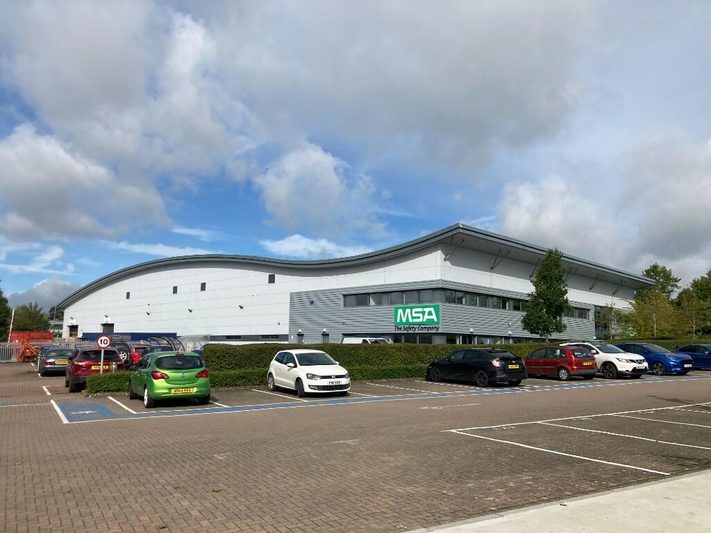 Main image of property: Buildings 1&2, Hopton Industrial Estate, Devizes, Wiltshire, SN10 2JP