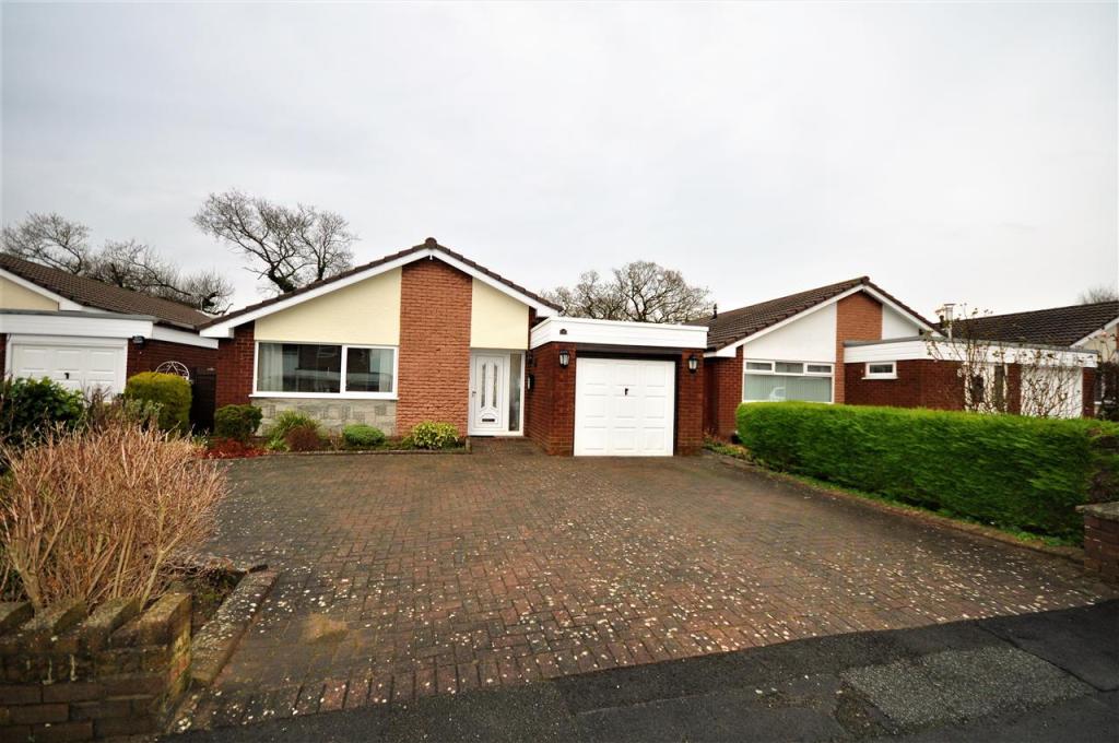 3 bedroom bungalow for sale in Rosewood Grove, Saughall, Chester, CH1