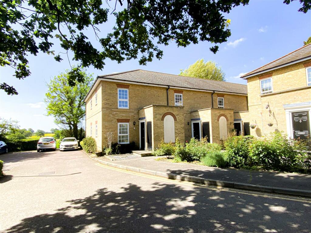 1 bedroom for sale in Myles Court, Goffs Oak, Herts, EN7
