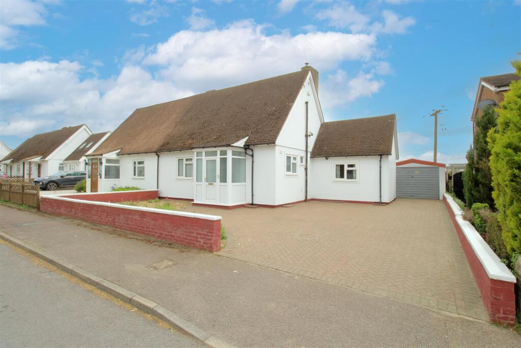 Main image of property: Peasecroft, Cottered, Buntingford