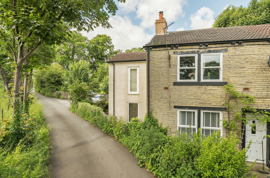Main image of property: Hare Lane, Pudsey, West Yorkshire, LS28