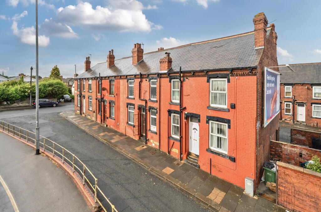 Main image of property: South End Mount, Leeds, West Yorkshire, LS13