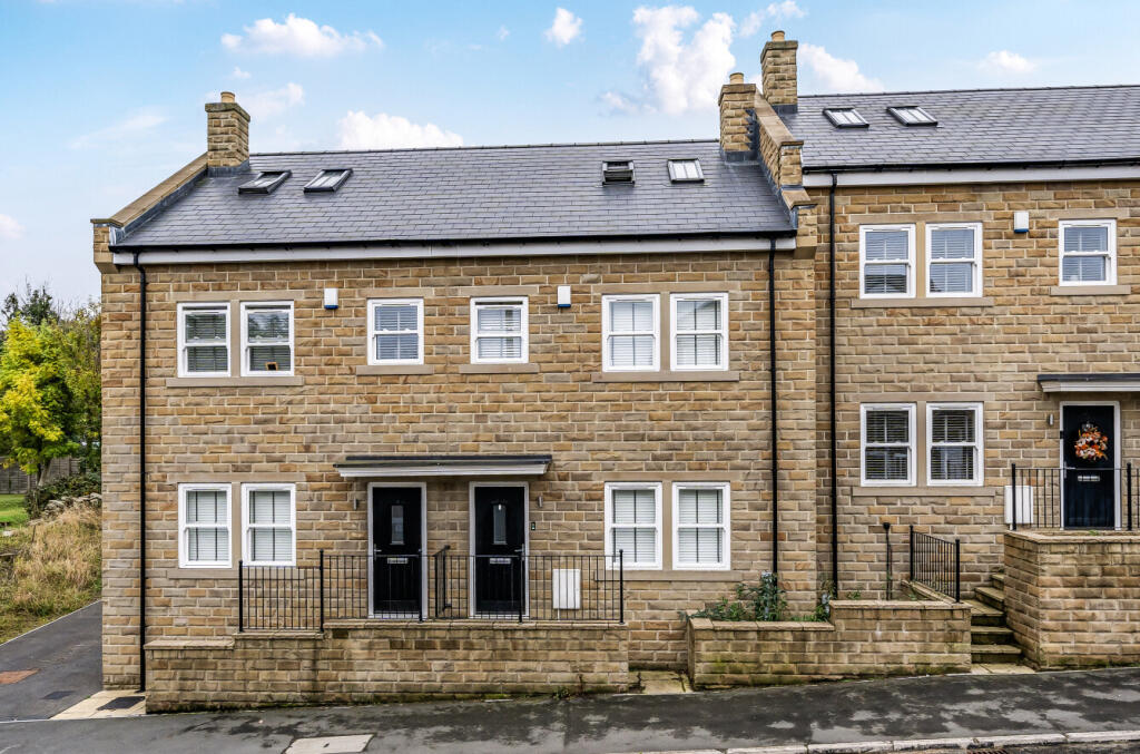 Main image of property: Fartown, Pudsey, West Yorkshire, LS28