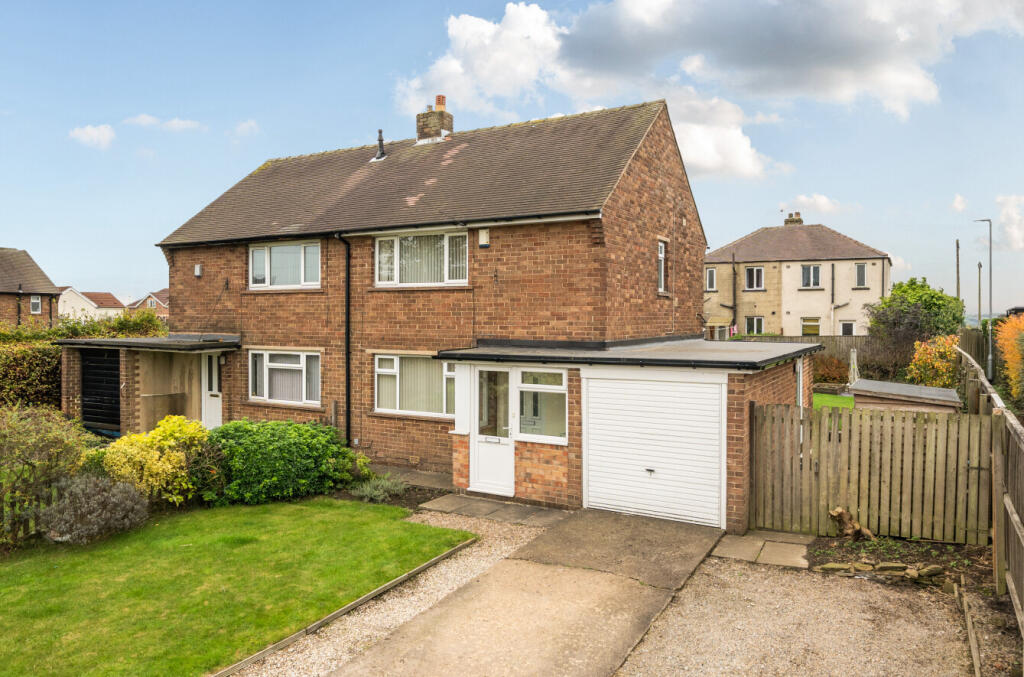 Main image of property: Owlcotes Gardens, Pudsey, West Yorkshire, LS28