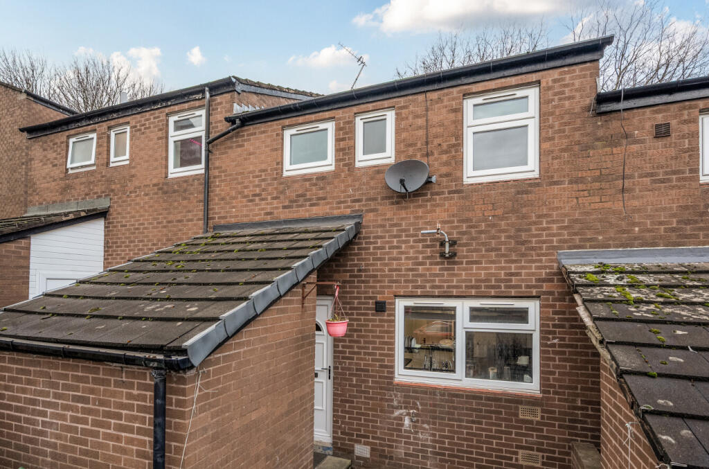 Main image of property: Snowden Lawn, Leeds, West Yorkshire, LS13