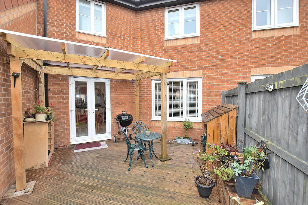 3 bedroom semidetached house for sale in Woodland Avenue, Catterick