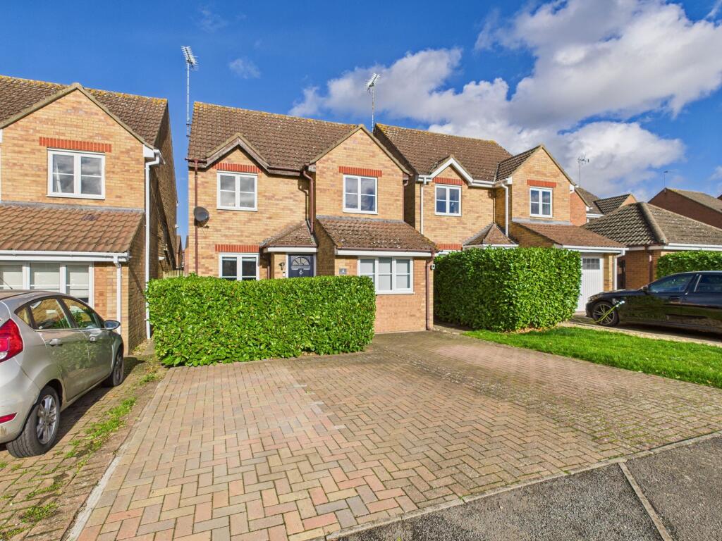 Main image of property: Chapman Close, Towcester, NN12