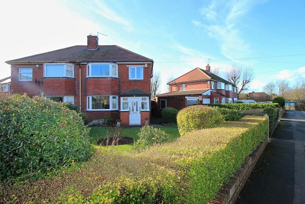 3 bedroom semidetached house for sale in Aughton Lane, Aston