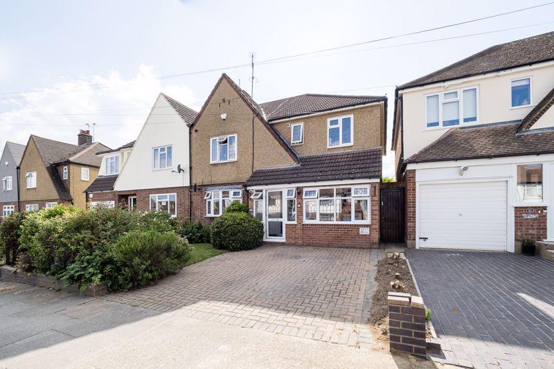 4 bedroom semidetached house for sale in Marlborough Gardens, Upminster, RM14