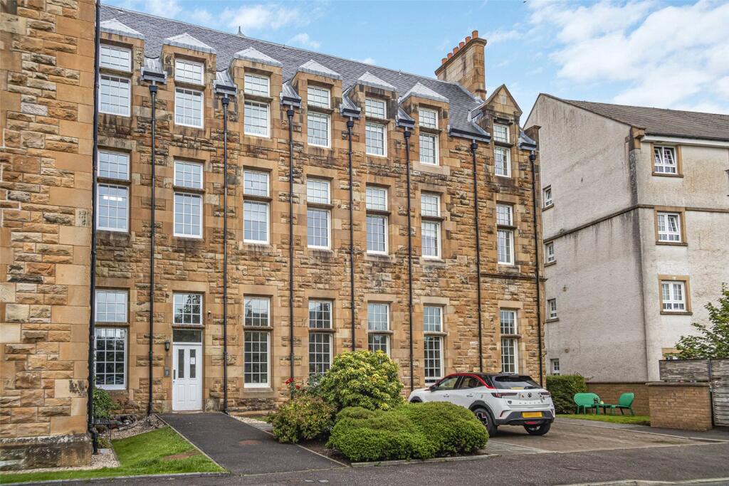 Main image of property: Parklands Oval, Glasgow, G53