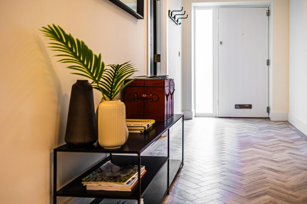 Additional property image - Tottenhoe North Drive, Brentwood, CM13