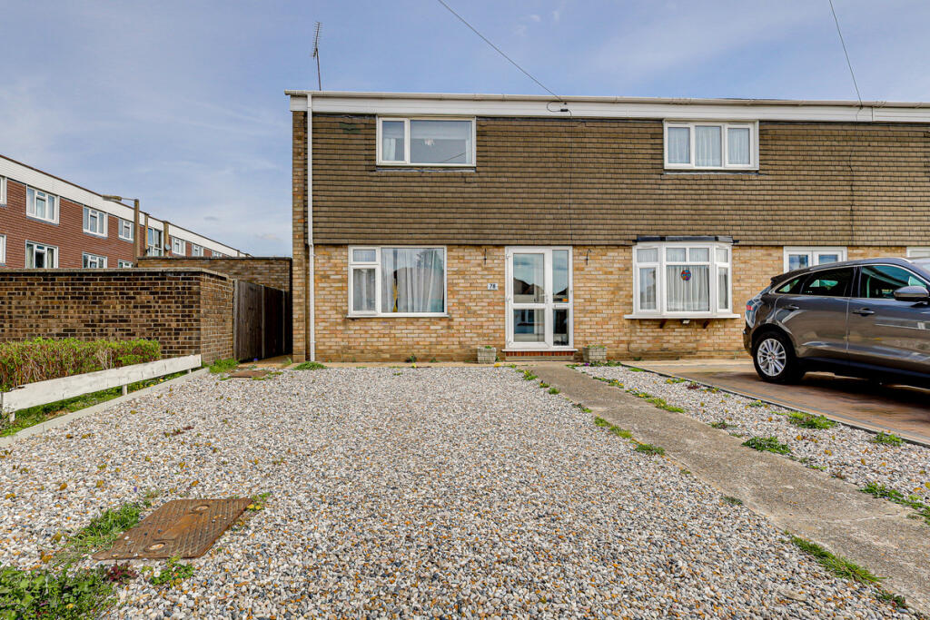 Main image of property: Derek Gardens, Southend-on-sea, SS2