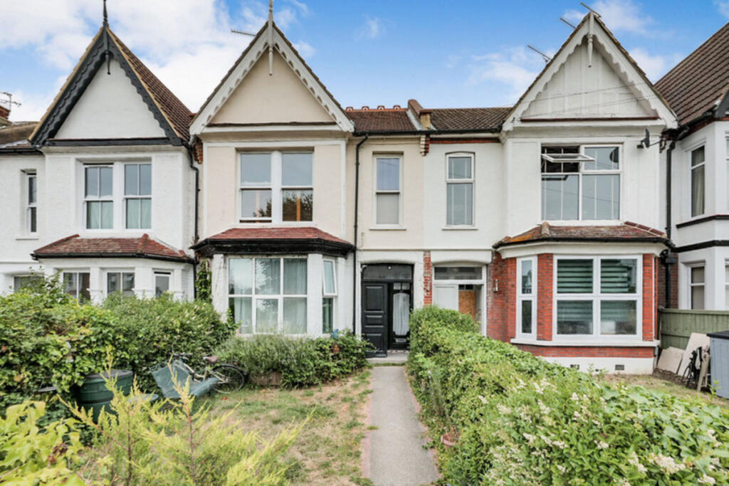 Main image of property: Finchley Road, Westcliff-on-sea, SS0