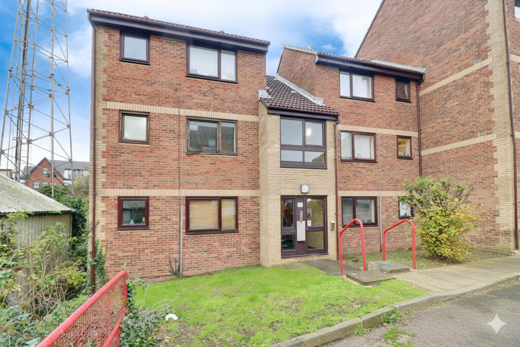 Main image of property: Roots Hall Drive, Southend-on-sea, SS2