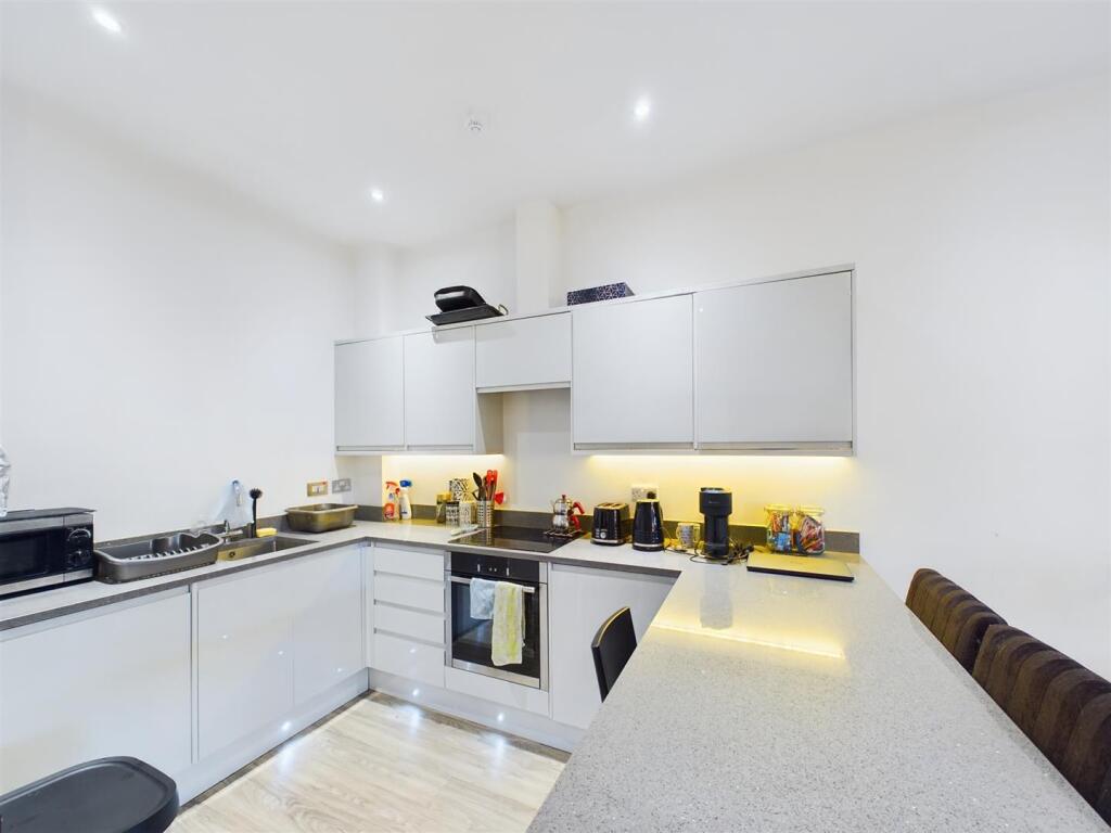 Main image of property: Bollin Heights, Macclesfield Road, Wilmslow, Cheshire, SK9