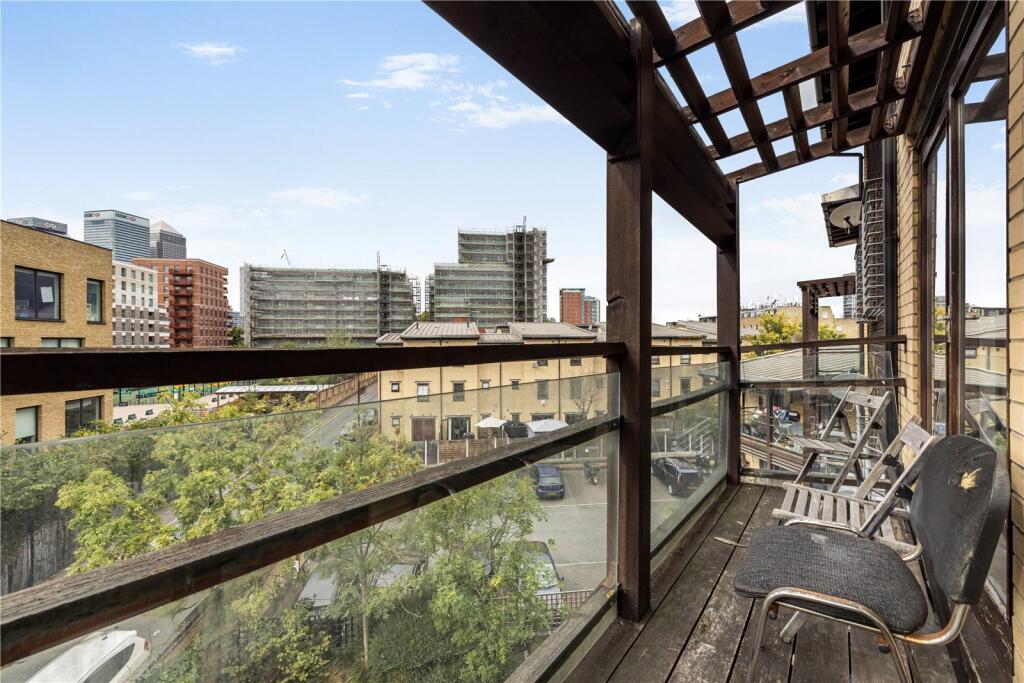 Main image of property: Ashton Street, London, E14