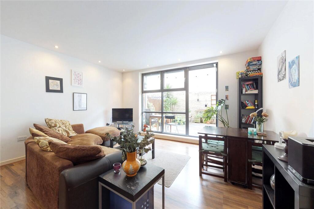 Main image of property: Copenhagen Place, London, E14