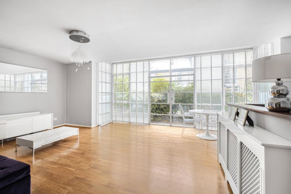 Main image of property: Roy Square, London, E14