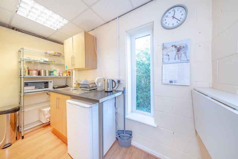 Commercial property for rent in Unit 1, Asquith Avenue, Morley, LS27