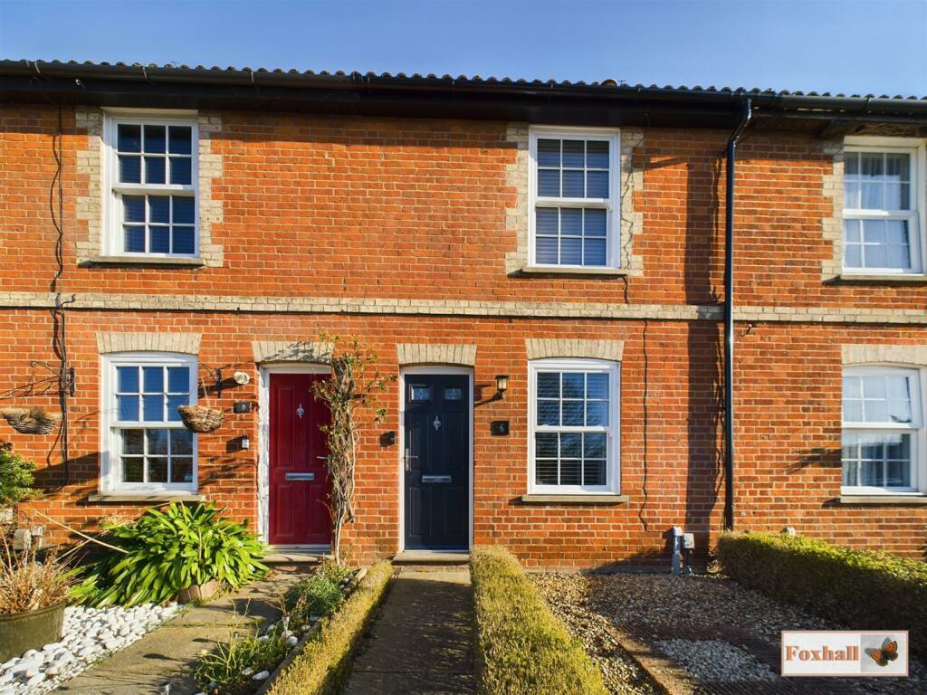 2 bedroom terraced house for sale in Belvedere Road, Ipswich, IP4