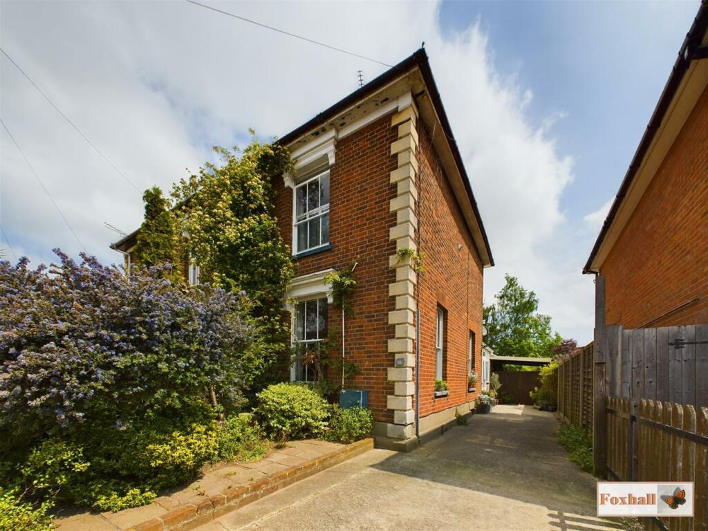 3 bedroom semidetached house for sale in Alan Road, Ipswich, IP3